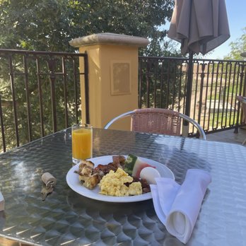 Calipaso Winery and Villa - Bed & Breakfast Near Me - Paso Robles, California