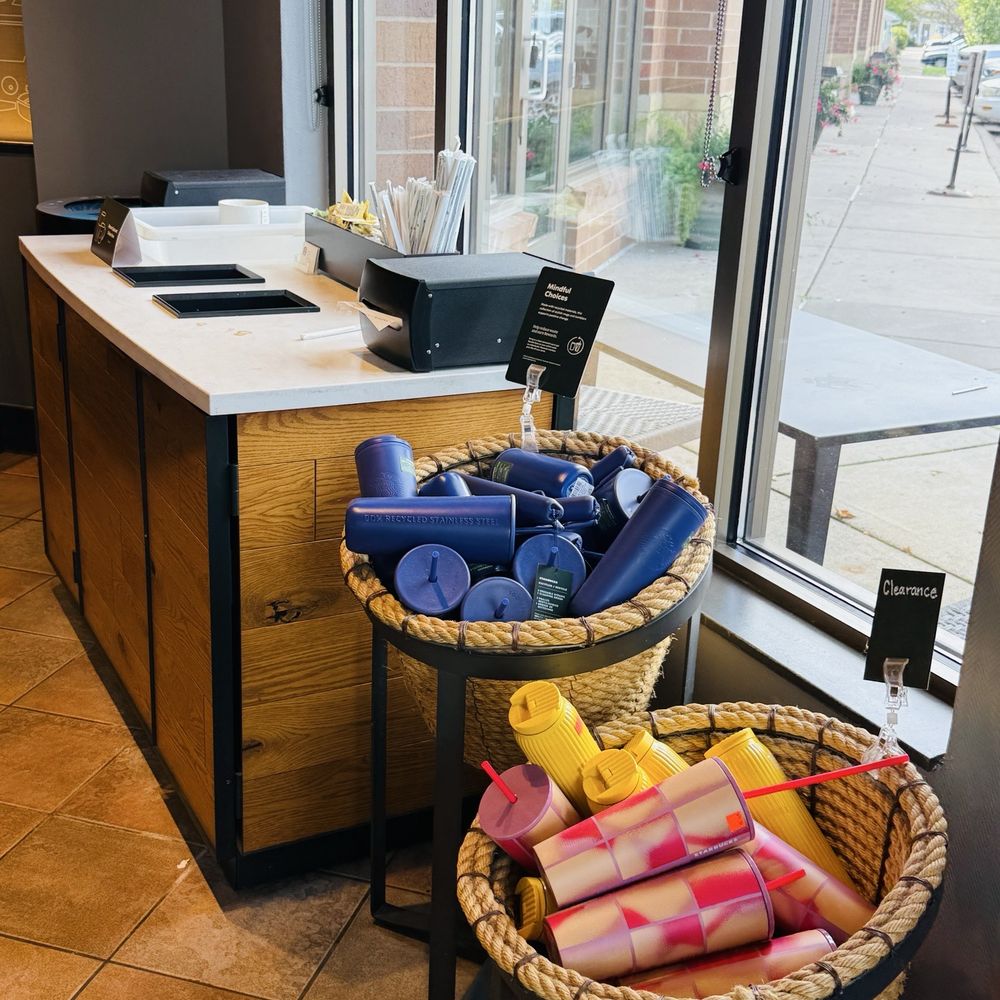 Starbucks - Condiment counter - Coffee & Tea Near Me - Coon Rapids, Minnesota