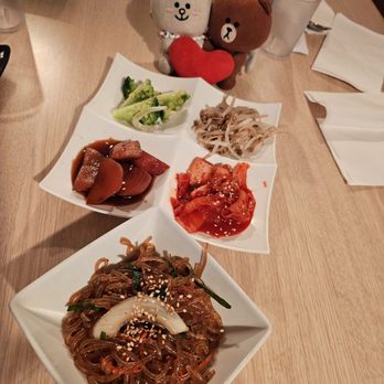 Jagalchi - Banchan - refillable side dishes - Korean Near Me - Honolulu, Hawaii Jagalchi - Banchan - refillable side dishes - Korean Near Me - Honolulu, Hawaii