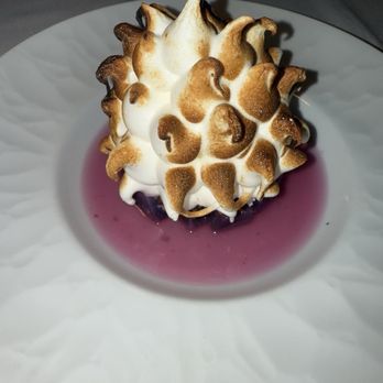 Cane & Canoe - Baked Hawaii - Cocktail Bars Near Me - Lahaina, Hawaii