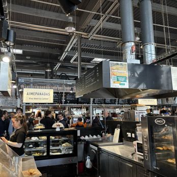 Les Halles de Bacalan - Interior - Public Markets Near Me - Bordeaux, 33 Les Halles de Bacalan - Interior - Public Markets Near Me - Bordeaux, 33