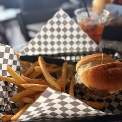 The Wheel House Tavern - Burger Basket