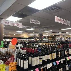 1010 Washington Wine & Spirits