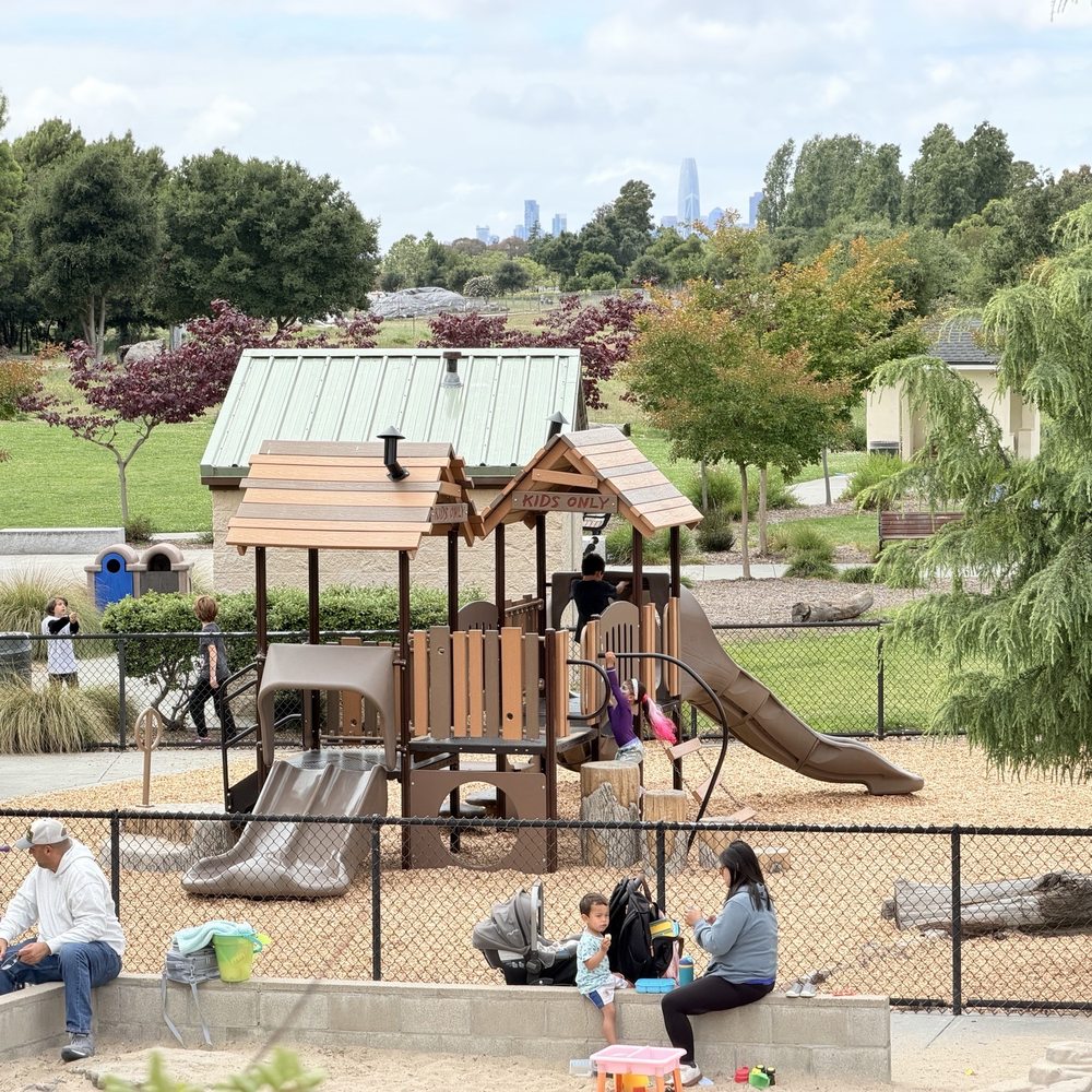 Jean Sweeney Open Space Park - Little kids play area - Parks Near Me - Alameda, California Jean Sweeney Open Space Park - Little kids play area - Parks Near Me - Alameda, California