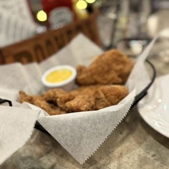 1750 Taphouse - Buttermilk Chicken Tenders - Pizza Near Me - Bedford, New Hampshire