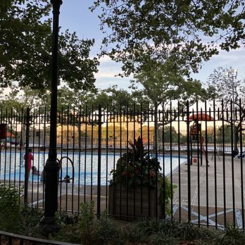 John Jay Park - Parks Near Me - New York, New York