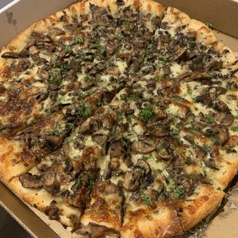 Red Rock Pizza - Pizza Near Me - Canmore, Alberta