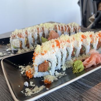 Akebono Japanese Cuisine - Sushi Bars Near Me - Seattle, Washington