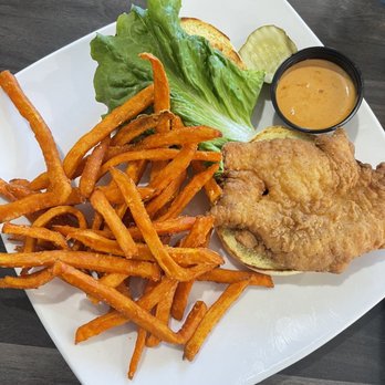 Brick House Diner - Chicken sandwich and sweet potato fries - Seafood Near Me - Virginia Beach, Virginia Brick House Diner - Chicken sandwich and sweet potato fries - Seafood Near Me - Virginia Beach, Virginia