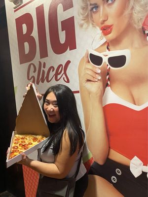 Pin-Up Pizza by null