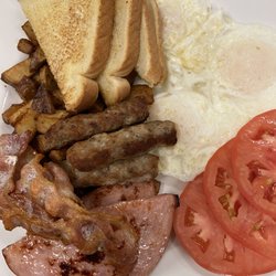 Tornado's Restaurant & Lounge - Tornado's Hungryman