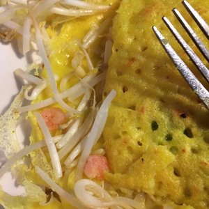 Photo of Pho King Delicious - Northridge, CA, United States. Tiny shrimps and only 2 pieces of pork :(