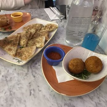 Vittoria - Italian Near Me - Edinburgh, EDH