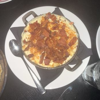 Juliet - Bacon Mac - Steakhouses Near Me - Houston, Texas