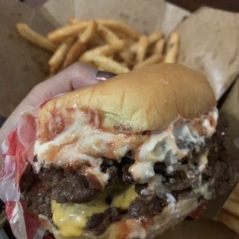 Burger Mania - Juicy Lucy - American Near Me - New York, New York Burger Mania - Juicy Lucy - American Near Me - New York, New York