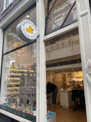 Amsterdam Duck Store by null