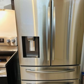 Best Buy - Time for a Samsung - LG's ice maker was wonky. - Electronics Near Me - San Rafael, California Best Buy - Time for a Samsung - LG's ice maker was wonky. - Electronics Near Me - San Rafael, California