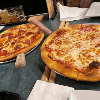 Big Dog Craft Brewing - Pizza kicks butt! - Brewpubs Near Me - Lancaster, Pennsylvania