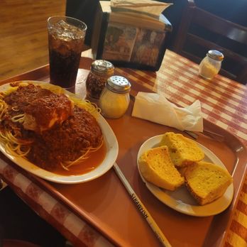Pinocchio Restaurant - Looks so good I'm excited to try until I did - Italian Near Me - Burbank, California