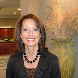 Lakeside Family Eye Care - Lisa Dawson-Clausen, O.D.