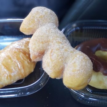 Linzy B's Bakery - Best donuts in Seymour! - Donuts Near Me - Seymour, Indiana Linzy B's Bakery - Best donuts in Seymour! - Donuts Near Me - Seymour, Indiana