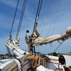 Schooner VICTORY CHIMES