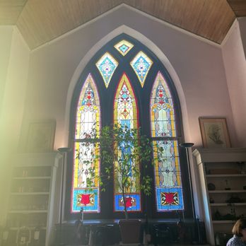 La Cava Restaurant - Stained glass - Italian Near Me - Salisbury, North Carolina La Cava Restaurant - Stained glass - Italian Near Me - Salisbury, North Carolina