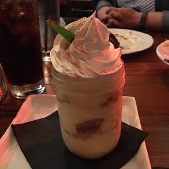 GRAY'S On Main - Banana pudding! - Bars Near Me - Franklin, Tennessee