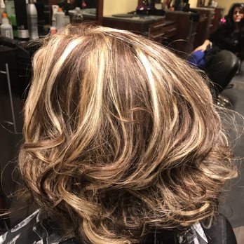 The W Salon - Hair Salons Near Me - Chicago, Illinois The W Salon - Hair Salons Near Me - Chicago, Illinois
