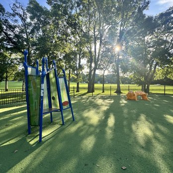 Granny White Park - Turfed toddler area - Parks Near Me - Brentwood, Tennessee Granny White Park - Turfed toddler area - Parks Near Me - Brentwood, Tennessee