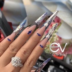 EV Nail Studio