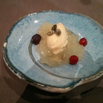 Komori - Cremoso de yuzu (cremoso de chocolate blanco con gelatina de yuzu y vainilla) - Japanese Near Me - Valencia, V Komori - Cremoso de yuzu (cremoso de chocolate blanco con gelatina de yuzu y vainilla) - Japanese Near Me - Valencia, V