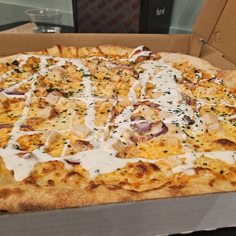 Mad Pie - Buffalo Chicken Ranch. Whole pie is definitely the way to go! - Pizza Near Me - Honolulu, Hawaii