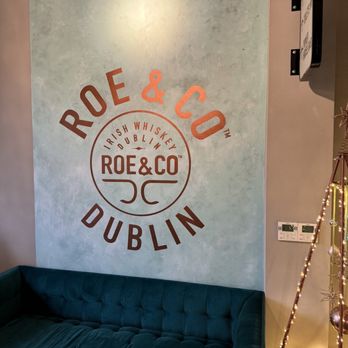 Roe & Co Distillery - Distilleries Near Me - Dublin, D