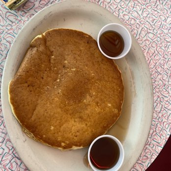 Kroll's Diner - Pancake - German Near Me - Fargo, North Dakota