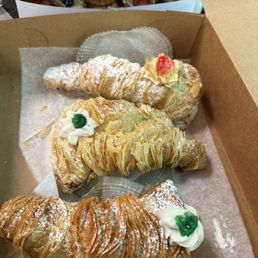 Cannoli