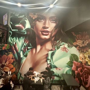Tacos Los Cholos - Mexican Near Me - Huntington Park, California