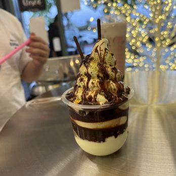 Nobibi Ice Cream & Tea - Dubai chocolate ice cream - Bubble Tea Near Me - Chino Hills, California