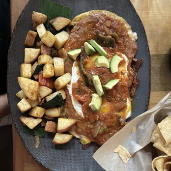 Flecha Cantina - Huevos Rancheros - Mexican Near Me - Huntington Beach, California