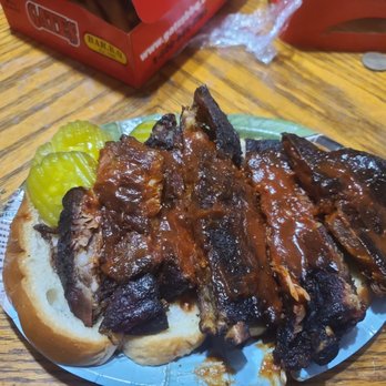 Gates Bar-B-Q - Short end ribs - Barbeque Near Me - Independence, Missouri