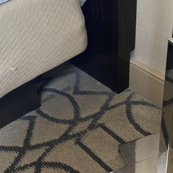 Hilton Columbus at Easton - Filth under the beds. - Hotels Near Me - Columbus, Ohio Hilton Columbus at Easton - Filth under the beds. - Hotels Near Me - Columbus, Ohio