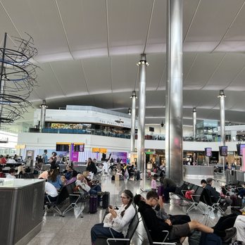 Heathrow Airport - Airports Near Me - Hounslow, XGL