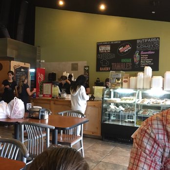 Manny's Cafe & Bakery - Bakeries Near Me - Margate, Florida