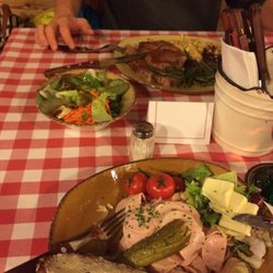 Q-Alm - Wurstsalat