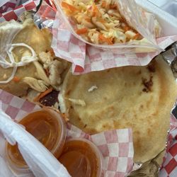The Zone Sports Bar & Grill - Pupusas