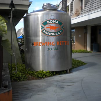 Kona Brewing - right outside the restaurant entrance - Pubs Near Me - Honolulu, Hawaii Kona Brewing - right outside the restaurant entrance - Pubs Near Me - Honolulu, Hawaii