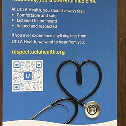 UCLA Health Santa Clarita Primary Care - Exam room