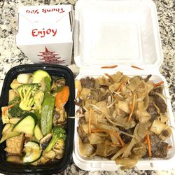 China A Gogo - Buddha Delight & Beef Chow Fun
