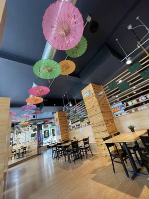 Taichi Bubble Tea, Ramen and Poke Bowl - Rogers Park by null