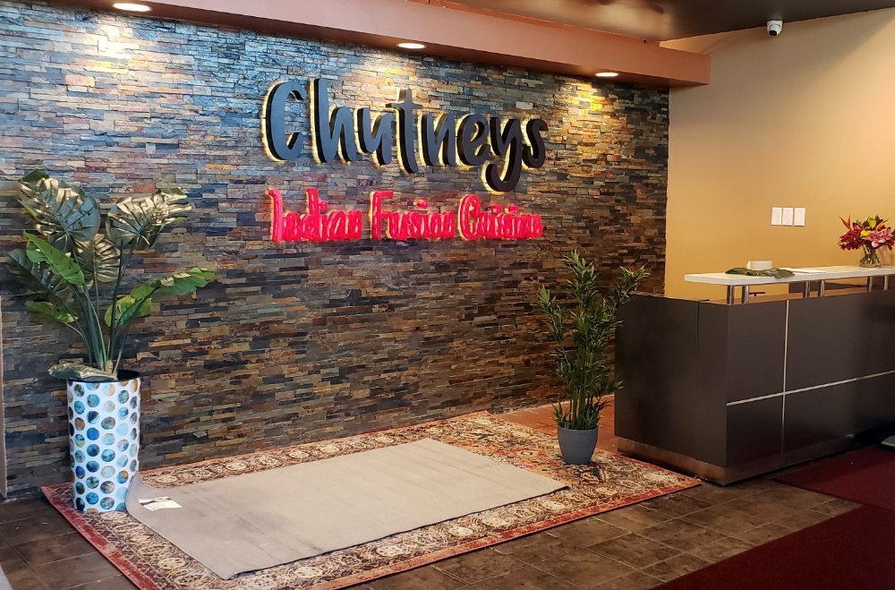 CHUTNEYS 37 Photos & 17 Reviews 710 Memorial Blvd, Murfreesboro